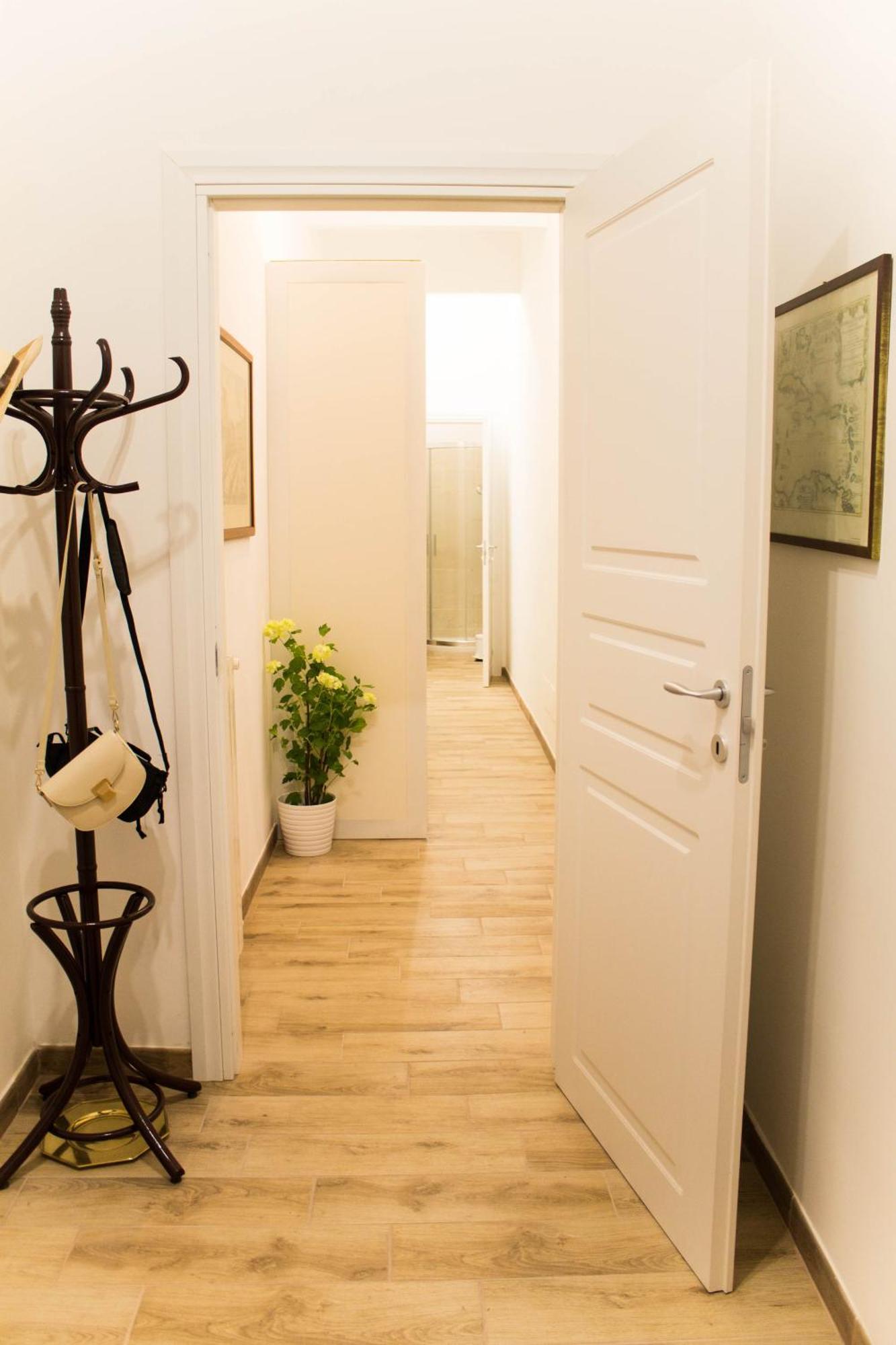 Bed and Breakfast Daffodil In Roma San Pietro Exteriér fotografie